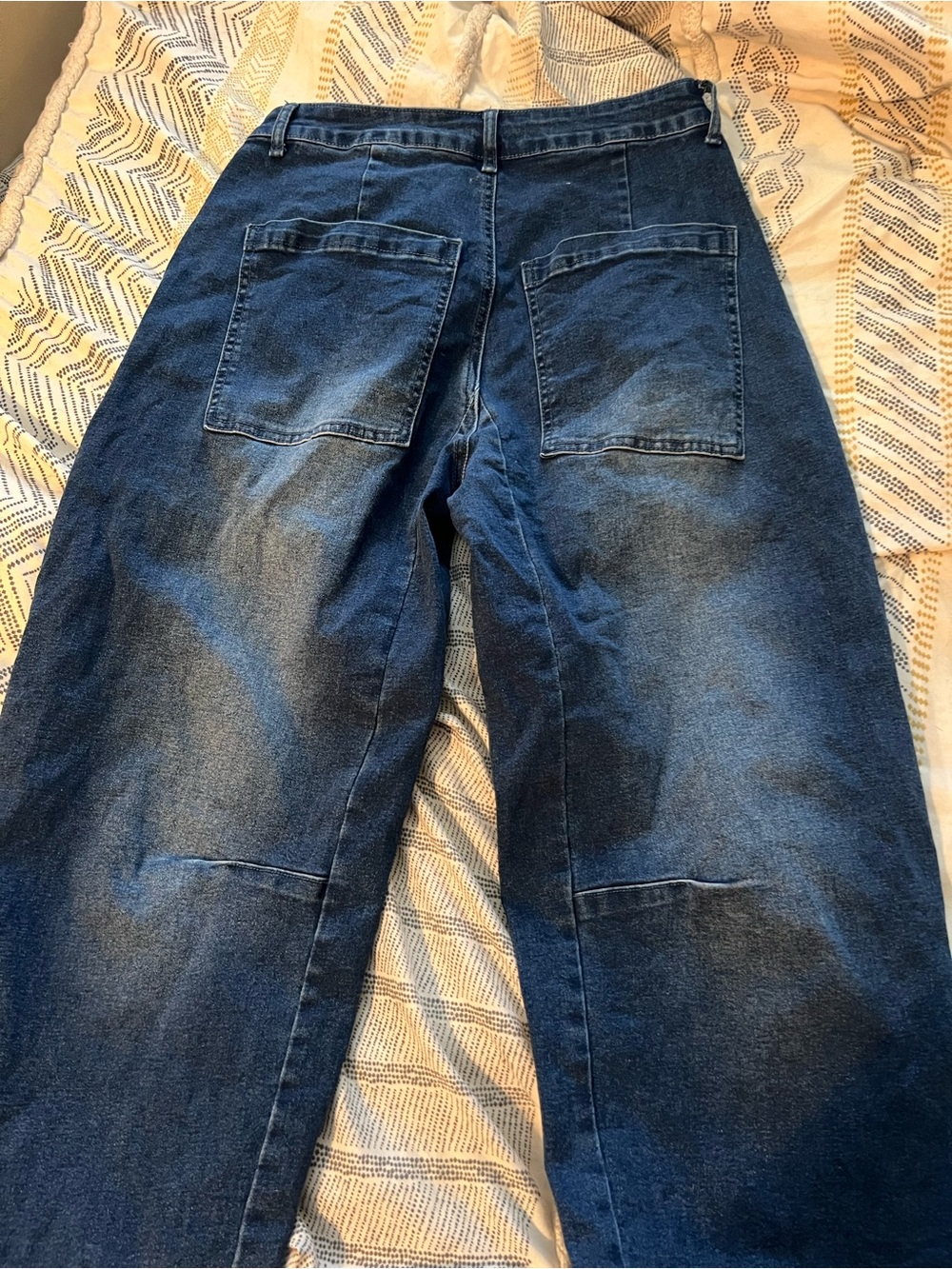 Amazon “Evaless” brand women’s size 8 Barrel jeans. - Picture 4 of 4